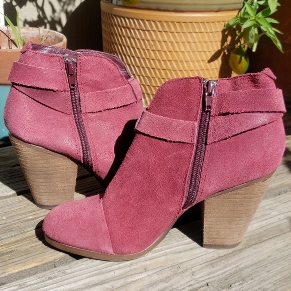 STEVE MADDEN Arieel Boot Luxe 7 burgundy - Picture 7 of 11